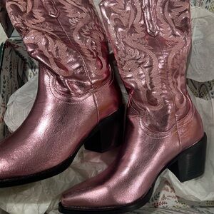 Altar’d state Metallic Pink Western Boots